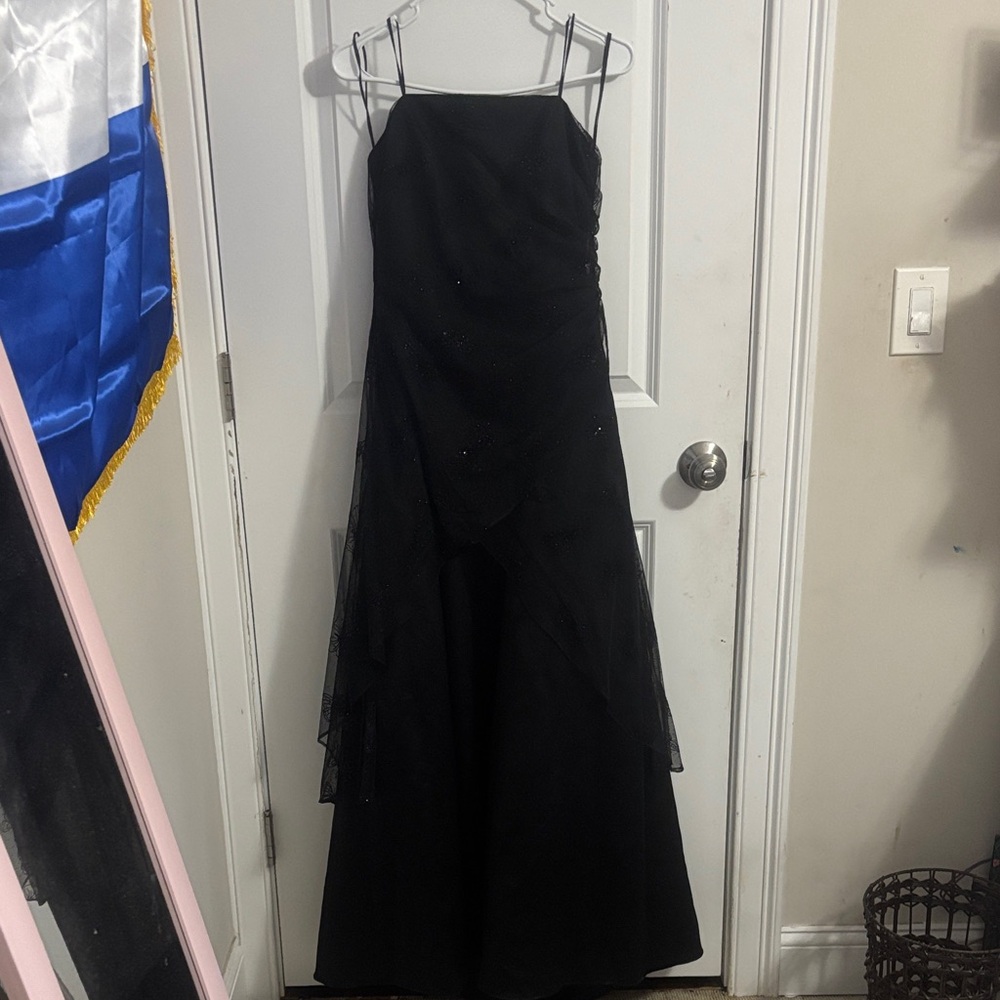 Elegant Black Evening Gown